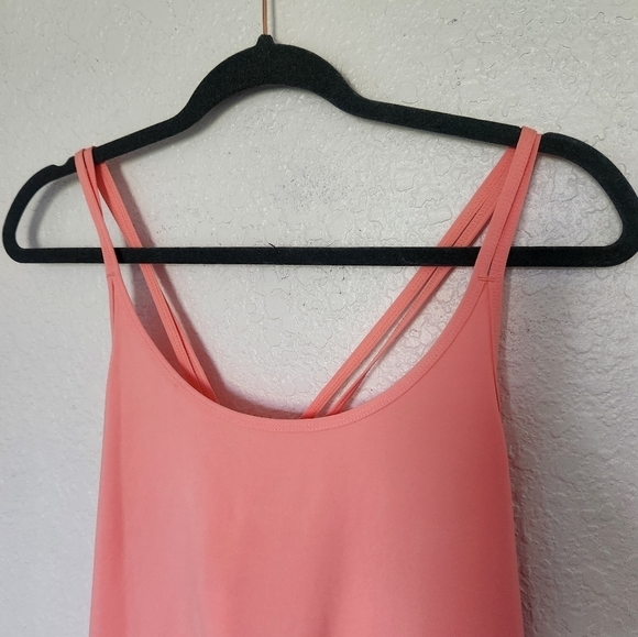Women's ideology performance tank size XL - Picture 2 of 4